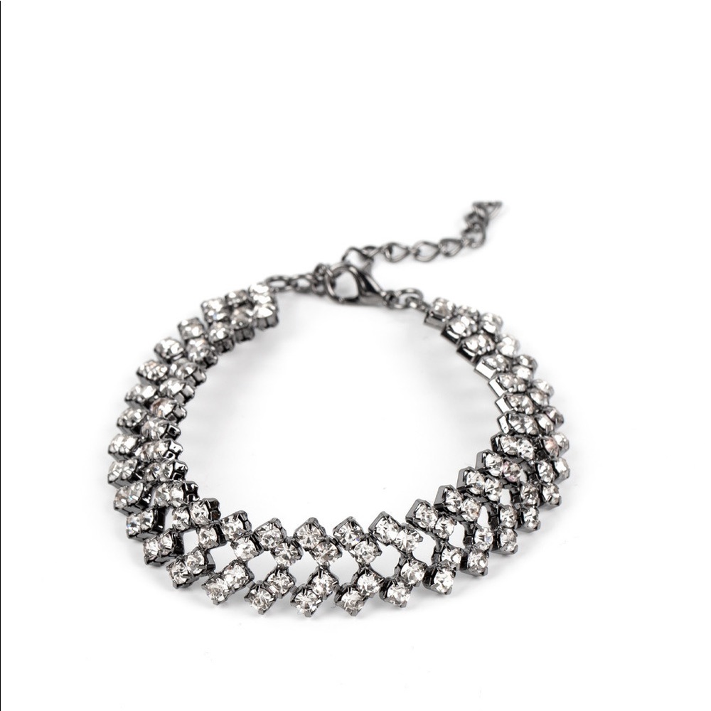 Seize the Sizzle - Black Bracelet
